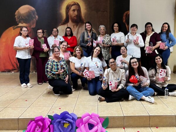 Memorável dia: 51º Congresso Ecumênico das Mães de Boa Vontade exalta Maria, a Rainha da Paz, na homenagem às mães da Terra e do Céu
