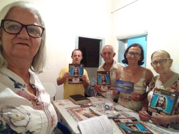 A força da Fé que atravessa gerações em Salinas/MG
