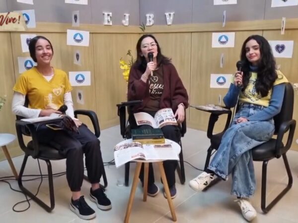 Juventude Legionária de São José dos Campos/SP promove estudo sobre a missão do Templo da Boa Vontade com podcast ao vivo