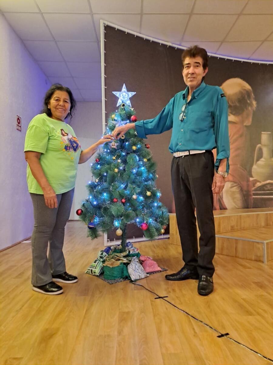 O Casal Legionário Marlene Pereira Batista e Nilton Lara participam da campanha Salve, Jesus!